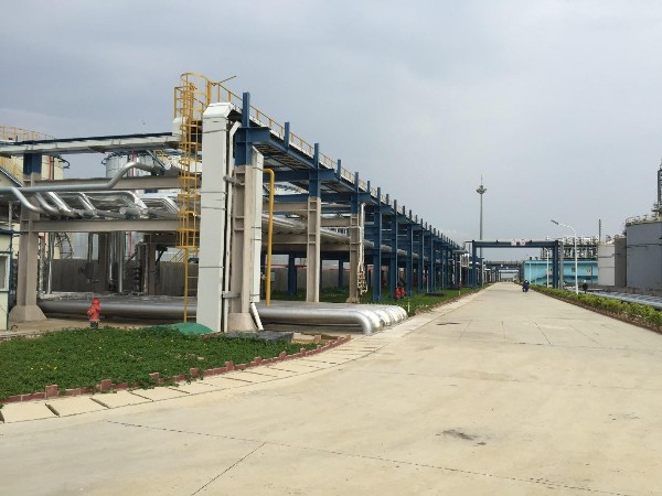 不銹鋼高壓蒸汽設(shè)備電磁加熱